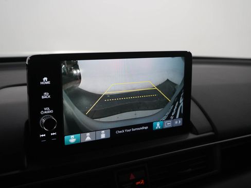 Used 2025 Honda Pilot EX-L image 23