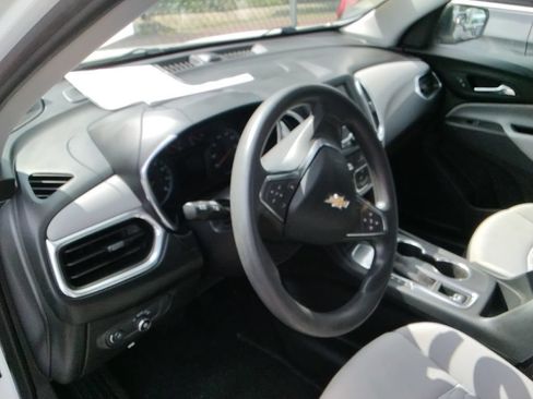 Used 2023 Chevrolet Traverse LT w/ LPO, Floor Liner Package AWD/4WD image 2
