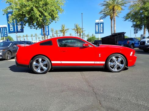 Used 2011 Ford Mustang Shelby GT500 w/ SVT Performance Pkg image 3