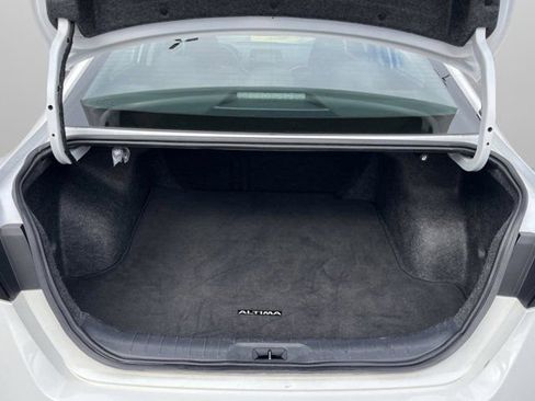 Used 2024 Nissan Altima 2.5 S image 20