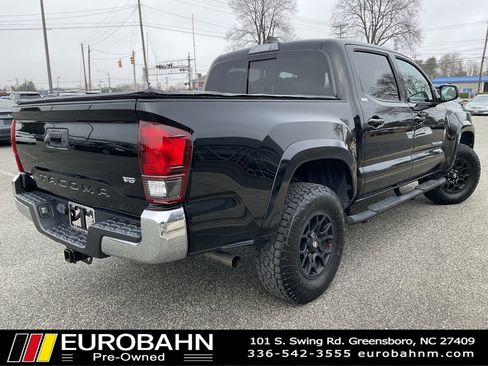 Used 2021 Toyota Tacoma SR5 image 5