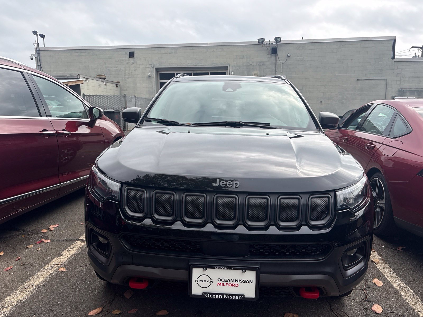 Used 2022 Jeep Compass Trailhawk w/ Sun and Sound Group AWD/4WD image 2