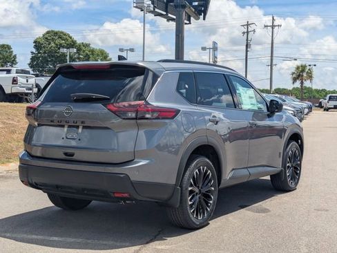 New 2026 Nissan Rogue SV FWD image 3