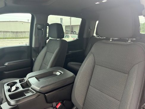 Used 2023 Chevrolet Silverado 1500 Custom AWD/4WD image 10