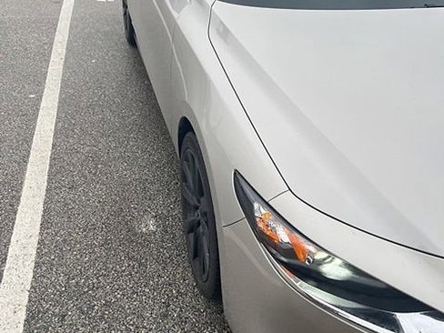 Used 2024 MAZDA MAZDA3 s image 4