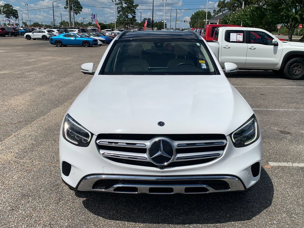Used 2021 Mercedes-Benz GLC 300 image 3