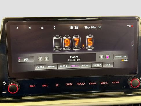 Used 2022 Kia Forte GT FWD image 16