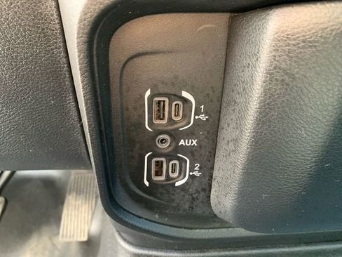 Used 2023 RAM 1500 Big Horn image 29