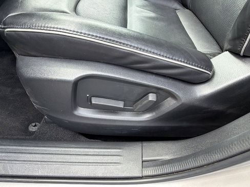 Certified 2025 MAZDA CX-5 AWD 2.5 S w/ Select Package image 14