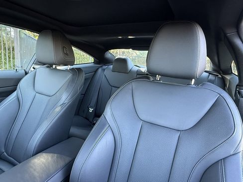 Used 2025 BMW 430i Coupe w/ Convenience Package image 20