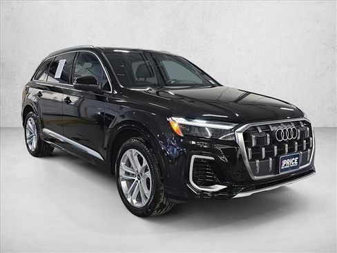 Used 2025 Audi Q7 3.0T Premium Plus image 3