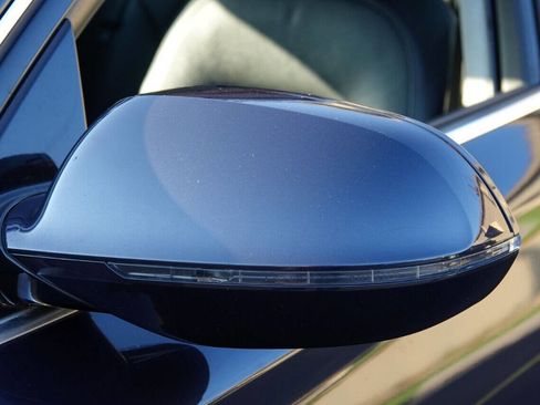 Used 2015 Audi A8 3.0T w/ Premium Package image 37