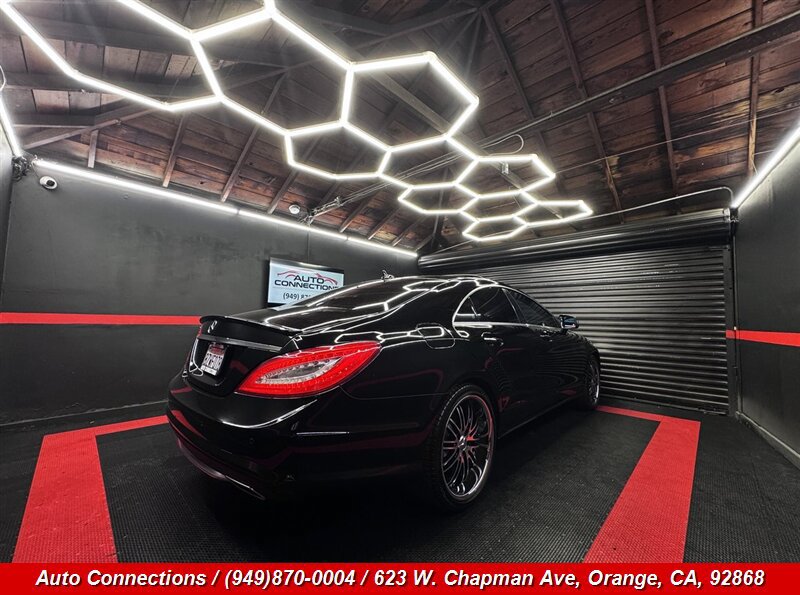 Used 2014 Mercedes-Benz CLS 550 image 3