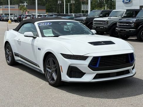 Used 2024 Ford Mustang GT Premium RWD image 7