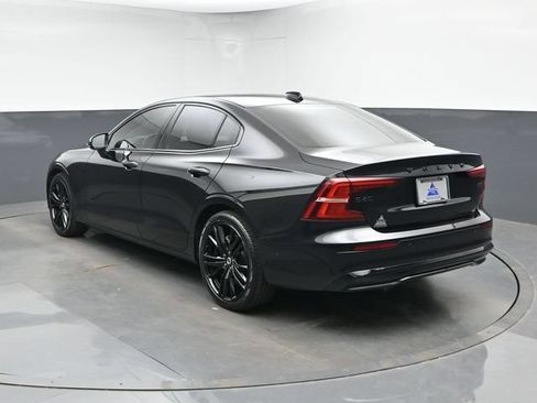 Used 2024 Volvo S60 B5 Plus w/ Climate Package FWD image 8