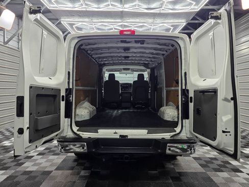 Used 2017 Nissan NV 3500 SL w/ Technology Package RWD image 11