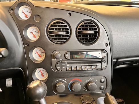 Used 2006 Dodge Viper SRT-10 RWD image 23