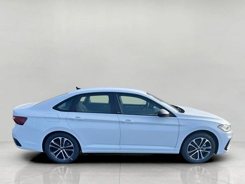 New 2025 Volkswagen Jetta Sport image 8