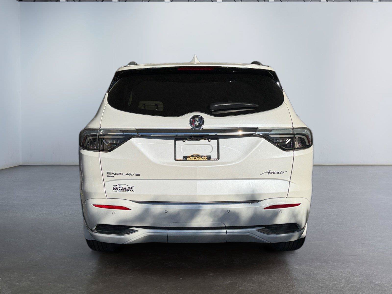 Used 2023 Buick Enclave Avenir w/ Trailering Package, 5000 lbs. AWD/4WD image 4