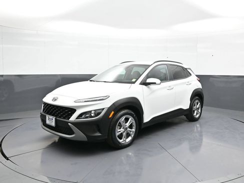 Certified 2023 Hyundai Kona SEL AWD/4WD image 1