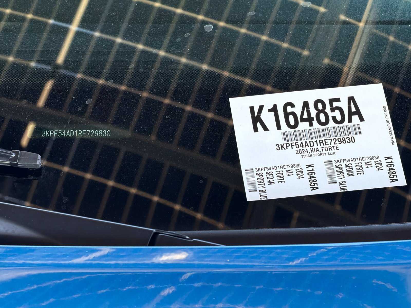 Used 2024 Kia Forte GT-Line FWD image 3