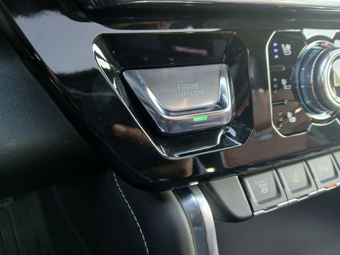 New 2026 GMC Sierra 2500 Denali Ultimate w/ LPO, Black Badging Package image 26