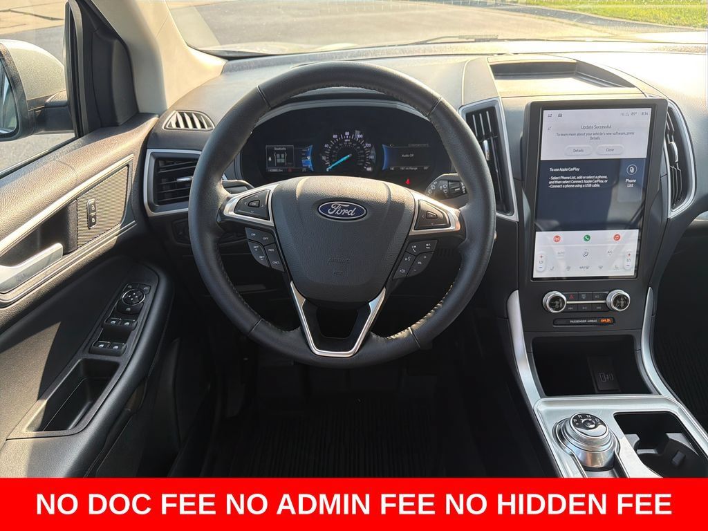 Used 2024 Ford Edge SEL AWD/4WD image 15