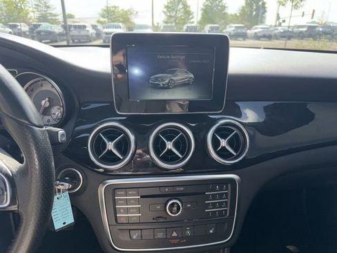 Used 2016 Mercedes-Benz CLA 250 4MATIC image 19