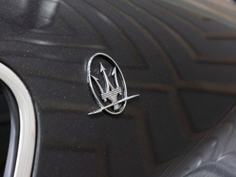 Used 2018 Maserati GranTurismo Sport RWD image 24