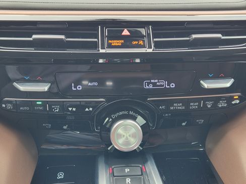 Used 2023 Acura MDX FWD w/ Technology Package image 19