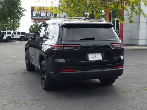 Used 2021 Jeep Grand Cherokee L Laredo AWD/4WD image 7