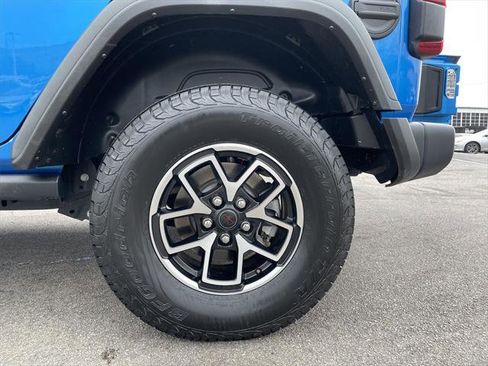 Certified 2024 Jeep Wrangler Unlimited Rubicon image 10