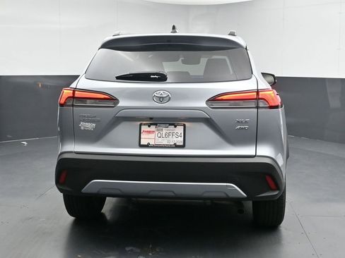 Used 2026 Toyota Corolla Cross XLE image 8