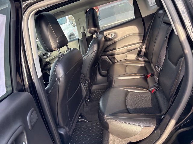 Used 2021 Jeep Compass Limited w/ Sun and Sound Group AWD/4WD image 21