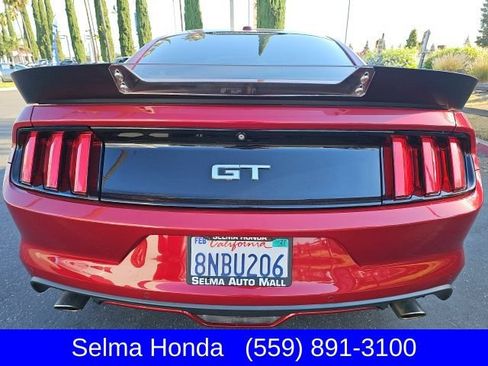 Used 2017 Ford Mustang GT Premium RWD image 3