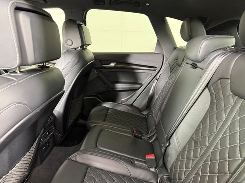Used 2023 Audi SQ5 Premium Plus w/ Premium Plus Package image 24