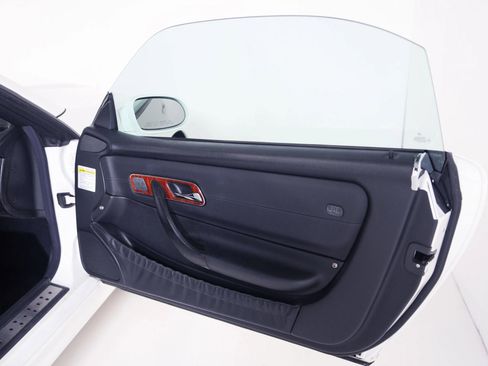 Used 2002 Mercedes-Benz SLK 320 image 20