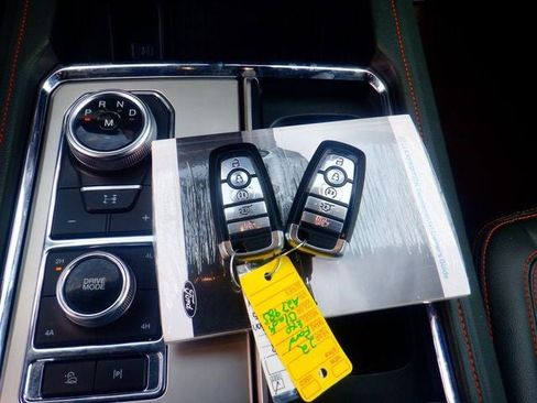 Used 2022 Ford Expedition Timberline image 16