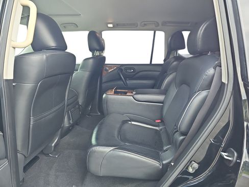 Used 2019 INFINITI QX80 Luxe w/ All-Season Package RWD image 11