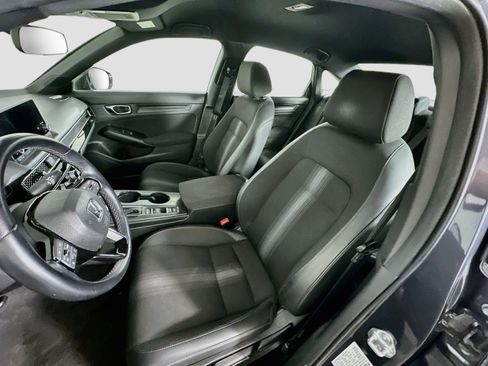 Used 2025 Honda Civic Sport image 13