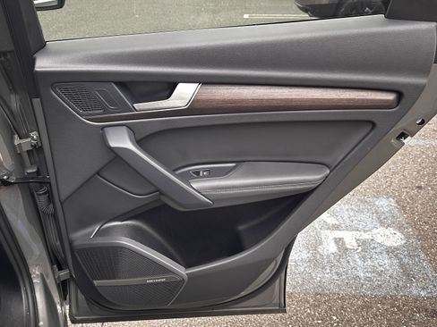 Used 2024 Audi Q5 2.0T Premium Plus image 36