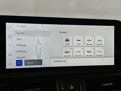 Certified 2025 Lexus ES 350 w/ Luxury Package FWD image 14