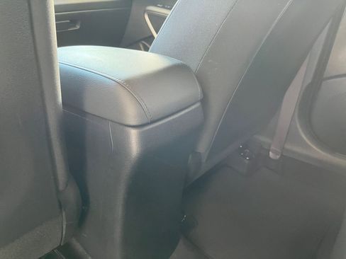 Used 2025 Kia Soul LX w/ LX Technology Package image 23