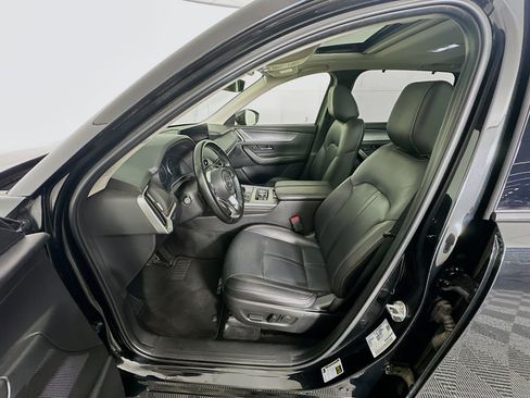 Used 2025 MAZDA CX-90 3.3 Turbo w/ Preferred Package image 13