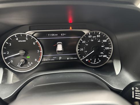 Used 2025 Nissan Rogue SV image 17