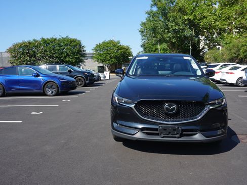 Used 2021 MAZDA CX-5 Grand Touring AWD/4WD image 2