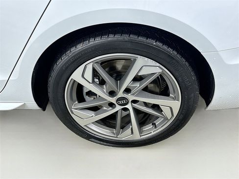 Used 2021 Audi A4 2.0T Premium Plus w/ Premium Plus Package image 24