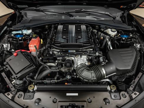 Used 2022 Chevrolet Camaro ZL1 image 3