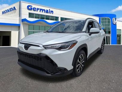 Used 2023 Toyota Corolla Cross AWD Hybrid w/ Moonroof Package