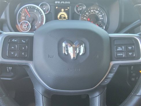 Used 2022 RAM 2500 Big Horn image 36